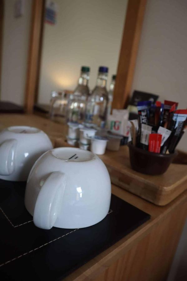 The Hare & Hounds Inn Foulridge Екстер'єр фото